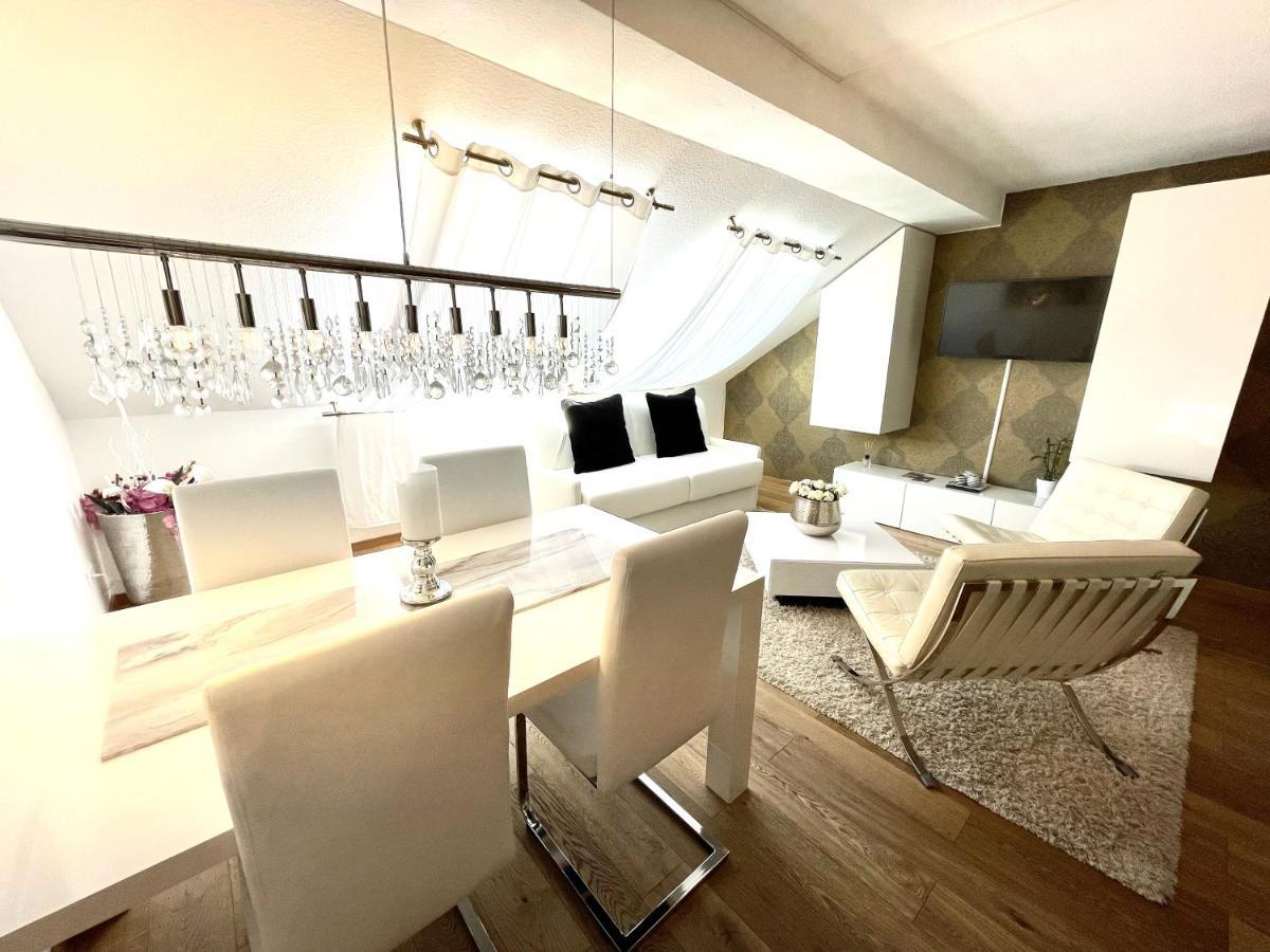 Ferienwohnung Luxus Penthouse Whiterussian Freiburg im Breisgau Exterior foto